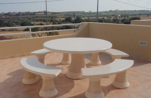Vila Real Santo Antonio Villa | Large private villa with private pool, garden, bbq - LONG TERM RENTAL AVAILABLE.
