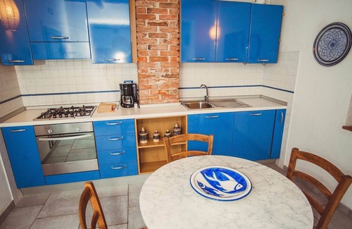 Massa Apartment | Large studio flat,Wi-Fi, residence with pool,view over the coast,E-car charge