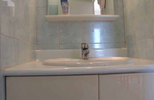 Bormes-Les-Mimosas Apartment | Large Studio N 7 facing the sea