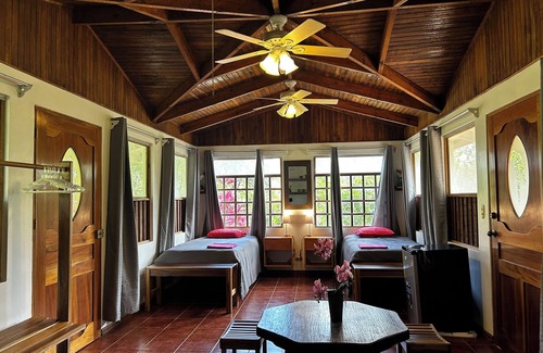 Bijagua Bed & Breakfast | Large Studio in a private farm near Bijagua - Rio Celeste - Tenorio Park