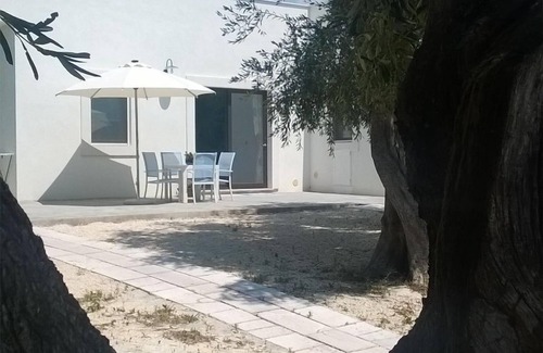 Mattinata Villa | Large suite Immersed in greenery near the sea ideal for families