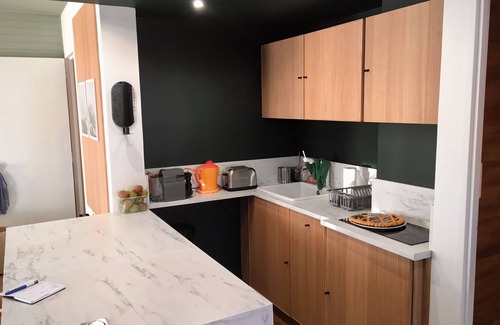 Les Claux Apartment | Large T3 60 m3 refurbished, at the foot of the slopes, tourist office and ESF