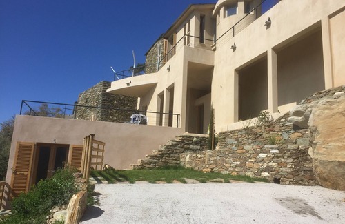 Centuri House | Large typical house by the sea at CAP CORSE in CENTURI (Cannelle)