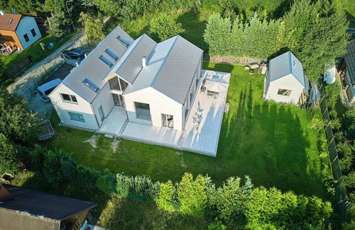 gmina Wolin House | Large vacation home on the Baltic Sea, right next to the nature park - 1.4 km to the beach.