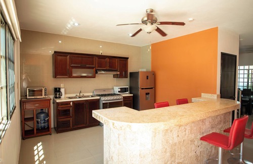 Chicxulub Puerto Villa | Large Villa private pool, 1 block from the beach