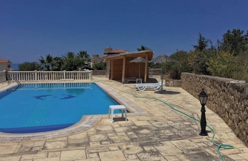 Bahceli House | Large villa with large pool, garden, sea, forest, mountain view and privacynn