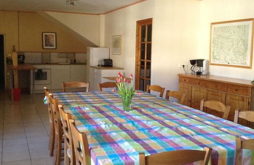 Galan Villa | Large villa with pool for family holidays in the Pyrenees