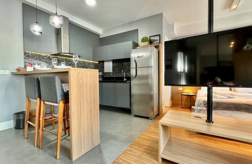 Matriz Apartment | Larger than normal studio Lifespace Curitiba Batel