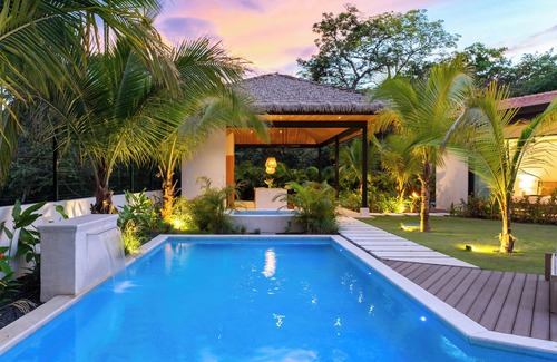 Tamarindo House | Largest Villa with Private Pools, Rancho, Heated Jacuzzi, Clubhouse, and Beach Club Access
