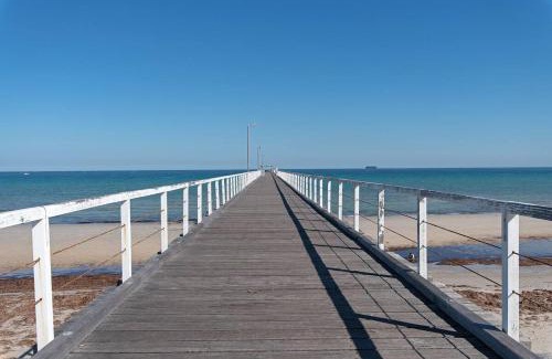 Largs Bay House | Largs Bay Oasis, Jetty Views