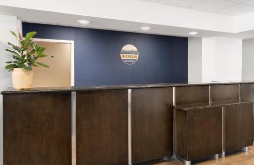 Thurston Hotel | Larkspur Landing Ann Arbor