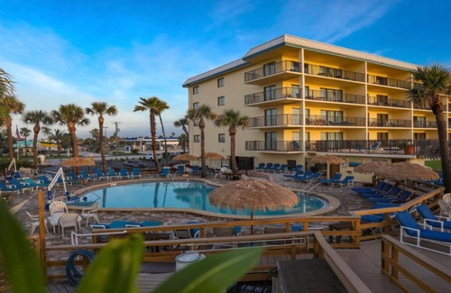 Satellite Beach Condo | LAS OLAS BEACH CLUB, OCEANFRONT CONDO, SATELLITE BEACH, FL