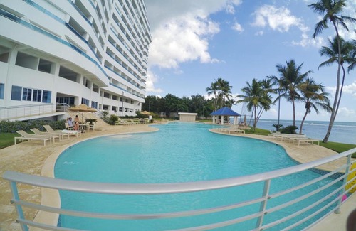 Juan Dolio - El Pueblo Apartment | Las Olas Beachfront Condo