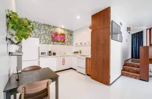 Colee Hammock Apartment | Las Olas Hammocks Unit 2 By PMI