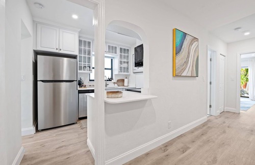 Idlewyld House | Las Olas Home Private Pool Walk to Beach Owner-Managed, 11+ Yrs Host