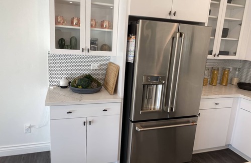 Bard House | Las Vegas - Spacious Oasis