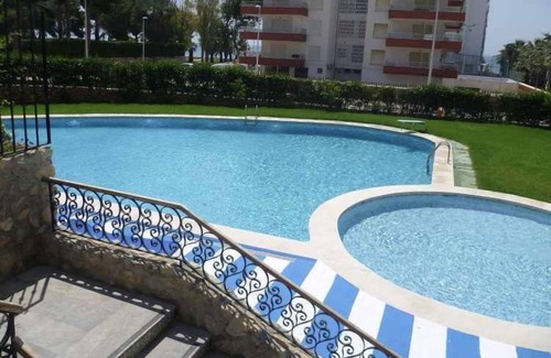 Cullera Apartment | LAS VEGAS WITH POOL AND GARAGE