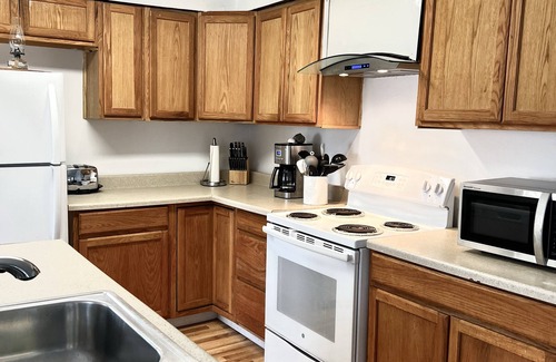 Ocracoke Cottage | Last minute April Opening