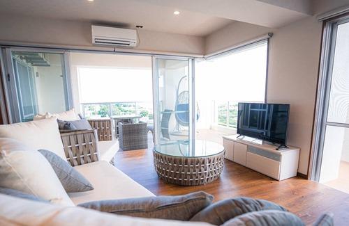 Okinawa House | Lastminute discount You are super lucky to find / Nanjo Okinawa