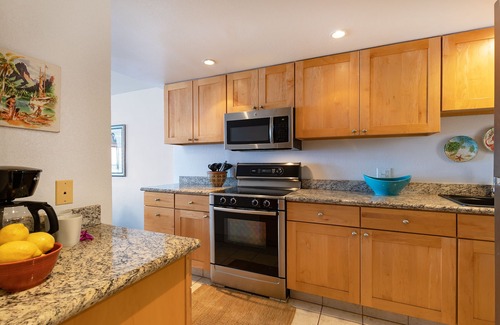 Maalaea Condo | *Lauloa 306* Maui Prime Oceanfront Condo, A/C!