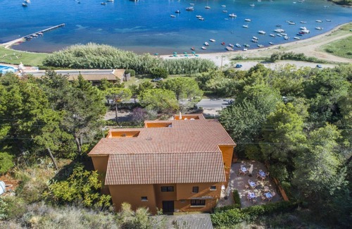Mola Apartment | Laura apartment - a few minutes drive from Porto Azzurro and Capoliveri