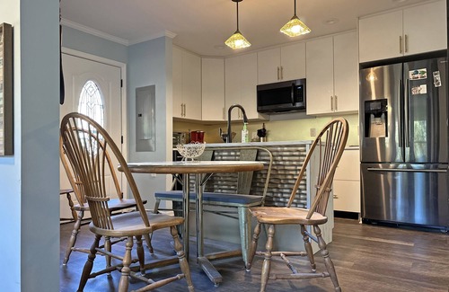 Burgaw Cottage | Laura's Fish Camp on the NE Cape Fear River!