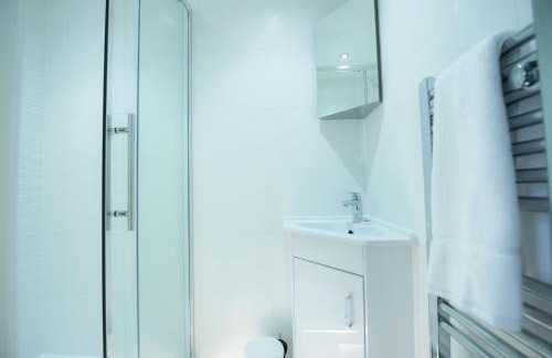 Reading Apartment | Laurel House