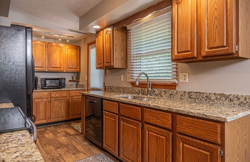 McHenry House | Laurel Ridge | Dog Friendly, Close to Wisp Resort