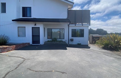 Watsonville Apartment | Lavandine farm welcomes travelers to our oasis above Monterey Bay area!