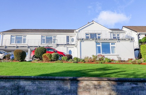 Cametringane Cottage | LAVENDER COTTAGE, family friendly in Castletownbere, County Cork