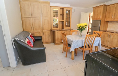 Cametringane Cottage | LAVENDER COTTAGE, family friendly in Castletownbere, County Cork