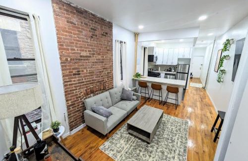 Gramercy Apartment | Lavish Downtown Manhattan Oasis in Union Square