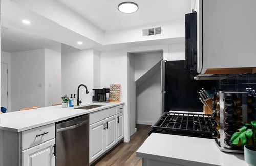 South Lamar House | Lavish Escape Steps from Zilker & South Congress
