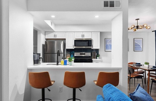 South Lamar House | Lavish Escape Steps from Zilker & South Congress