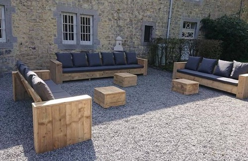 Forrieres House | Lavish Holiday Home in Forrières with Sauna