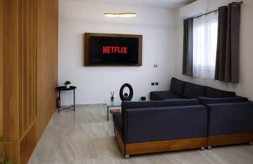 Kato Gouves House | Lavish Living Suite Heraklion Crete