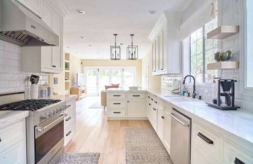 North of Montana House | Lavish Santa Monica House w/Pool, HotTub, and Fireplace