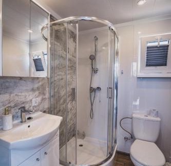 Sominy Villa | Lawendowy Zakątek domek nr 1 z balią