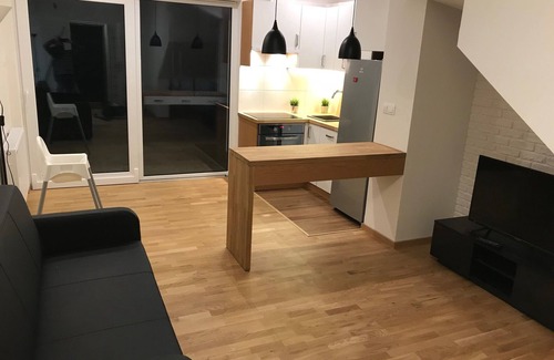 Rzeszow House | Lawendowy Zakątek - komfortowy apartament z ogródkiem.