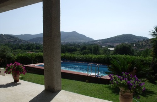 Agropoli Apartment | Lawn cin:IT065002C22UO9DYKR