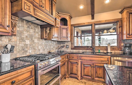 Shelby House | Lay Lake Access & Views: Expansive Shelby Home!