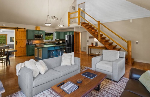 Bozeman House | Lazy Bear Estate- New home with availability for August!