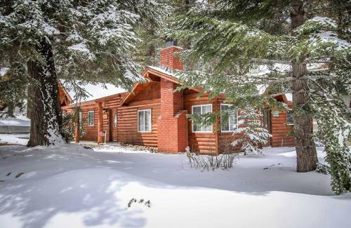 Upper Moonridge House | Lazy Bear Lodge-1235 by Big Bear Vacations