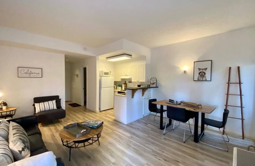 Kingswood Estates Condo | Lazy Bear PINK 5min From Kings Beach & Northstar Pool Spa Game Room