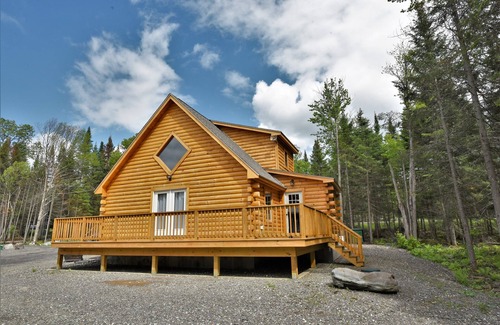 Pittsburg Cabin | Lazy Bear