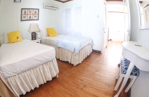 Orange Bay Condo | Lazy dayz @Point Village Resort