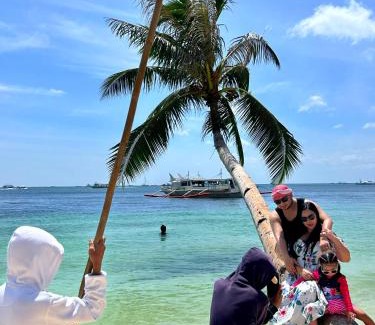 Boracay Island Resort | Lazy Dog Bed & Breakfast
