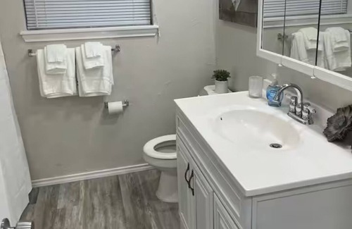 Edmond House | Lazy E Country Cozy in Edmond Oklahoma