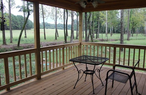 Joppa Cabin | Lazy G Cabin #8 Handicap Accessible