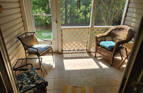Surfside Beach Condo | Lazy Willow Condo in Myrtle Beach, with a short drive to the beach!